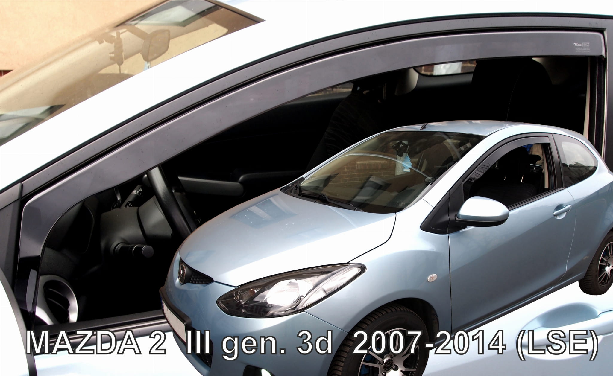 Mazda 2 - 3 deurs model windschermen raamspoilers